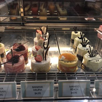 Tiny Pyramid - Cafes Near Me - Honolulu, Hawaii