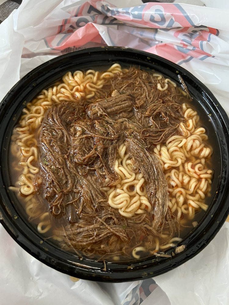 EL JUMPING BEAN TAQUERIA Updated August 2024 1050 S Brawley Ave