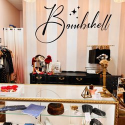 Bombshell Vintage - Checkout Counter