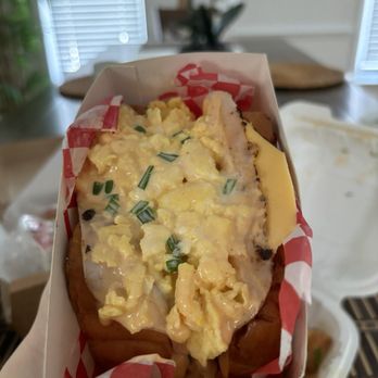 Bliss Cafe - Food Trucks Near Me - Richmond, Virginia