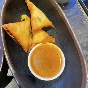 Baobab Fare - Sambusas, filled with chicken, dipping sauce was my favorite, so good. - Coffee & Tea Near Me - Detroit, Michigan