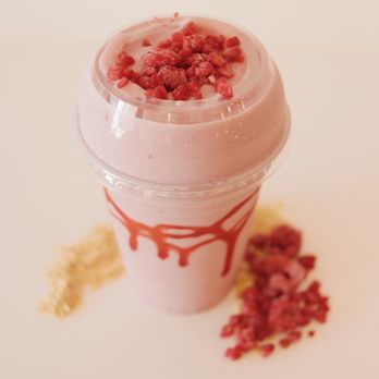 Flight Nutrition - Raspberry Banana Shake - Juice Bars & Smoothies Near Me - Modesto, California Flight Nutrition - Raspberry Banana Shake - Juice Bars & Smoothies Near Me - Modesto, California