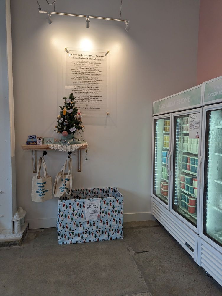 ANDIA’S ICE CREAM 48 Photos & 16 Reviews 2201 Iron Works Dr