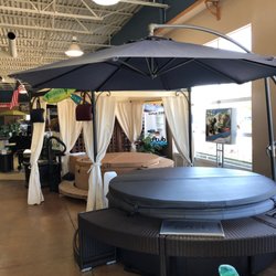 Innovative spas - Softub Spas - plugs in a regular household outlet