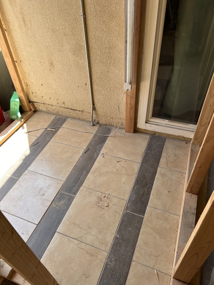 Slide of Electrofer constructions