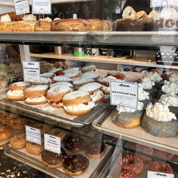 Doe Donuts - Donuts Near Me - Portland, Oregon