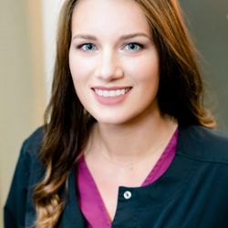 Affinity Dental: Dr. Stephen Smythe, Dr. Rylie Mike-Mayer - Samantha
E.D.D.A. Dental Assistant