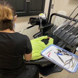 Amitiss Nasiri, DDS