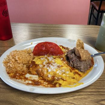 Chinto's Super Taco - Mexican plate. - Mexican Near Me - Del Rio, Texas