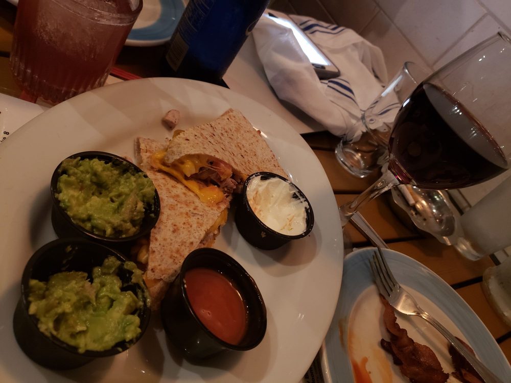 The Grand 3 Photos 226 Reviews American Traditional 37 01 30th Ave Astoria Astoria Ny Restaurant Reviews Phone Number Menu