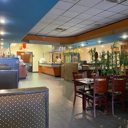 Yamato Japanese Resturant - Dining area and kitchen
