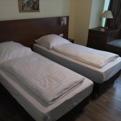 Hotel Schumacher - Betten