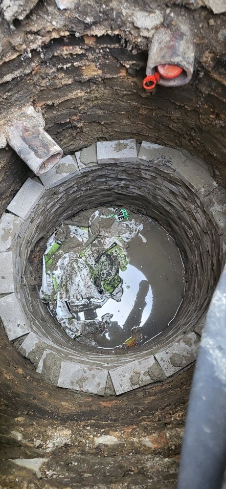 Slide of D & L Sewer Service