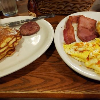 Cracker Barrel Old Country Store - Grandma's Sampler - American Near Me - Jacksonville, Florida Cracker Barrel Old Country Store - Grandma's Sampler - American Near Me - Jacksonville, Florida