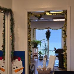 Shear Paradise Day Spa - Entry in to salon, & Tina's station