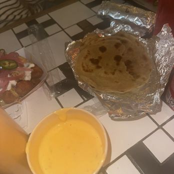 Redheaded Stranger - Queso and tortillas - Tacos Near Me - Nashville, Tennessee