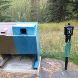 Banff Springs - No bears getting human scraps here