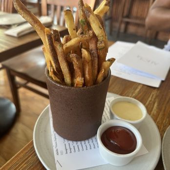 Alice - French fries - New American Near Me - Philadelphia, Pennsylvania