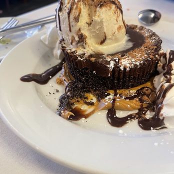 Cara Mia Restaurant - Italian Near Me - Seaford, New York