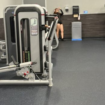 EōS Fitness - Gyms Near Me - Richmond, Texas
