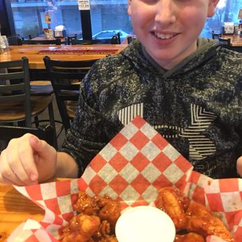 Cluckers - Chicken Wings Near Me - New Albany, Indiana