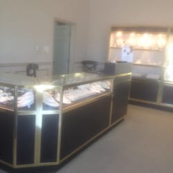 John Ford Jewelers - They even set your watch when they replace your battery!