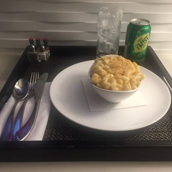 Level III Restaurant - Mac and cheese was pretty good. Has it delivered to my room in no time - Lounges Near Me - San Francisco, California Level III Restaurant - Mac and cheese was pretty good. Has it delivered to my room in no time - Lounges Near Me - San Francisco, California