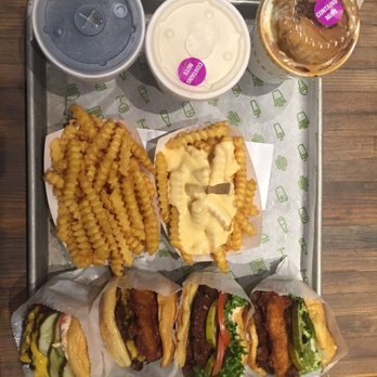 Shake Shack Boca Raton - Burgers Near Me - Boca Raton, Florida