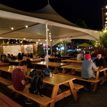 Cartopia Food Carts - Lots of covered seating. - Food Trucks Near Me - Portland, Oregon