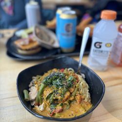 Rendezvous - Yellow Curry Noodles with Chicken