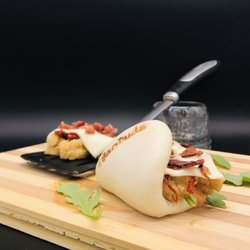 TeaRamiisu - Chicken BLT Bao