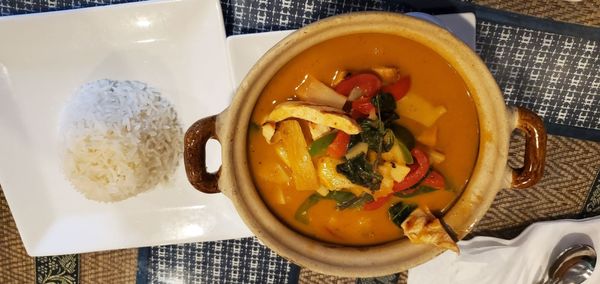 Saap Lao Thai Cuisine & Bar by null