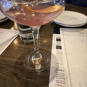 Twisted Tavern - Burgers Near Me - St Peters, Missouri
