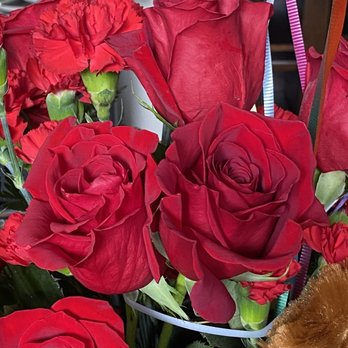 The Natural Nook - Old, drooping flowers - Florists Near Me - Gearhart, Oregon The Natural Nook - Old, drooping flowers - Florists Near Me - Gearhart, Oregon