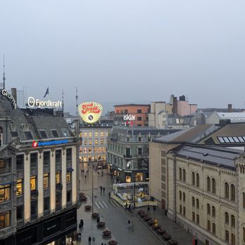 Eight Rooftop Bar - Rainy Oslo - Cocktail Bars Near Me - Oslo, 03 Eight Rooftop Bar - Rainy Oslo - Cocktail Bars Near Me - Oslo, 03