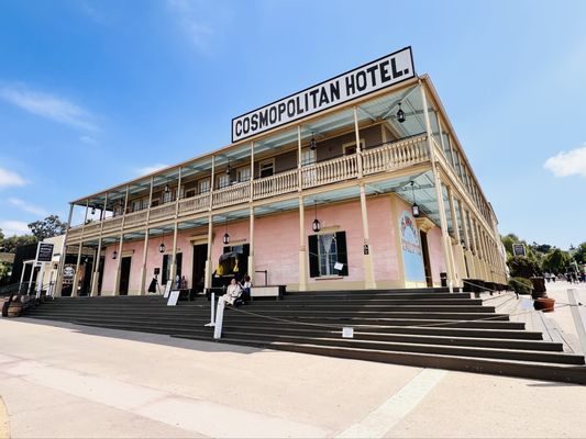 Cosmopolitan Hotel and Restaurant by null