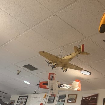 Sunshine & Tailwinds Cafe - The environment - American Near Me - North Las Vegas, Nevada Sunshine & Tailwinds Cafe - The environment - American Near Me - North Las Vegas, Nevada