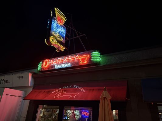 Red Key Tavern by null