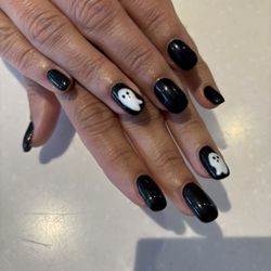 Nails On Cass St