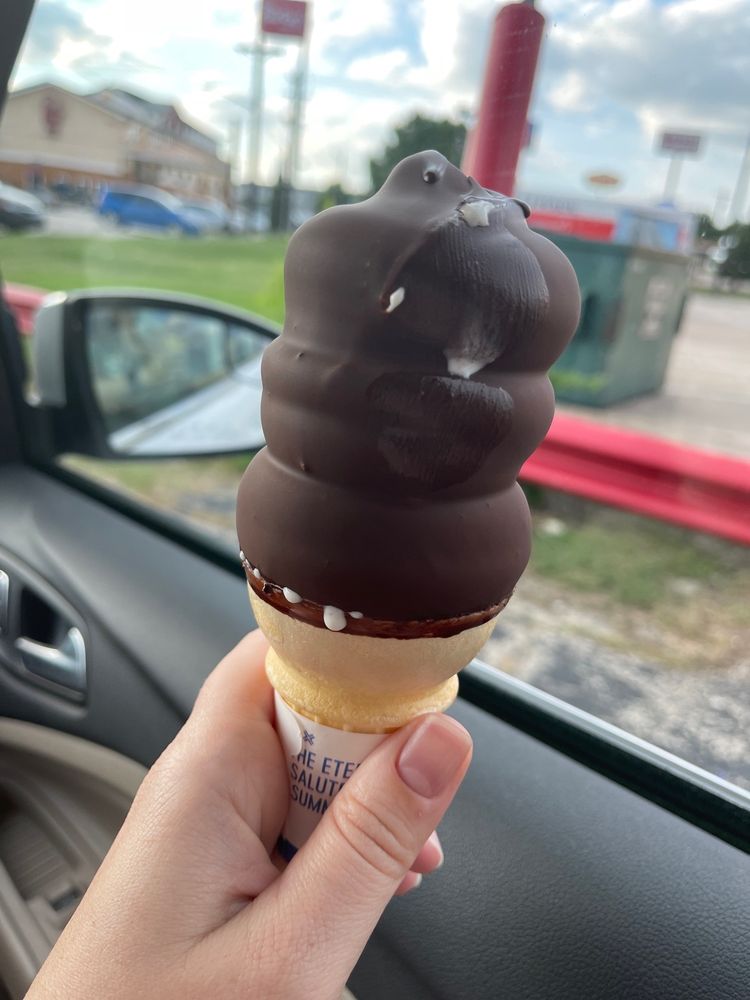 DAIRY QUEEN 10 Photos & 18 Reviews 3110 W University, Denton, Texas