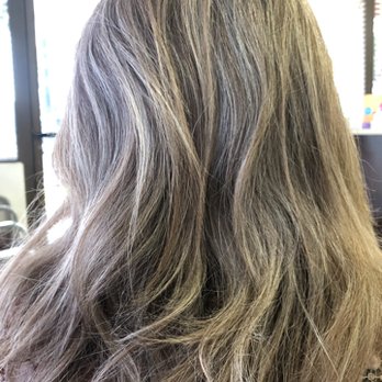 Chair Salon - Hair Salons Near Me - Long Beach, California