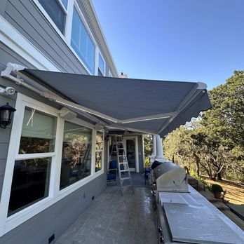 4U Home Service - Retractable awnings - Handyman Near Me 4U Home Service - Retractable awnings - Handyman Near Me