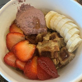 Qwench Juice Bar - Waffle bowl - Juice Bars & Smoothies Near Me - Tempe, Arizona Qwench Juice Bar - Waffle bowl - Juice Bars & Smoothies Near Me - Tempe, Arizona