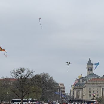 Smithsonian Kite Festival - Arts & Entertainment Near Me - Washington, DC, District of Columbia Smithsonian Kite Festival - Arts & Entertainment Near Me - Washington, DC, District of Columbia