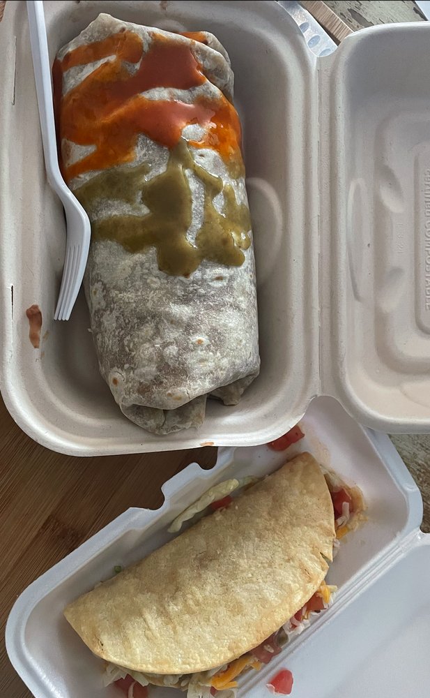 Food from Valley Azteca Mexican Restaurant