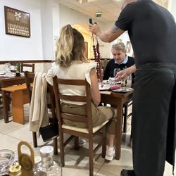 Restaurante Bem Bom - Skewer service