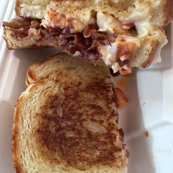 Melt - Ultimelt with lobster - Food Trucks Near Me - Bar Harbor, Maine Melt - Ultimelt with lobster - Food Trucks Near Me - Bar Harbor, Maine