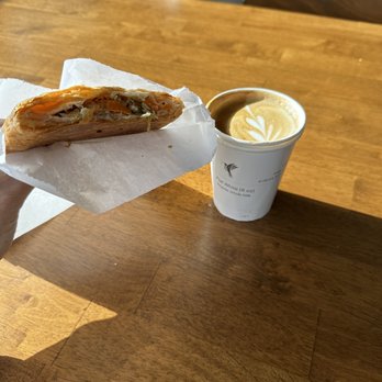 Blue Hummingbird Roastery - Chickpea Pastry and Latte - Coffee Roasteries Near Me - Irvine, California Blue Hummingbird Roastery - Chickpea Pastry and Latte - Coffee Roasteries Near Me - Irvine, California
