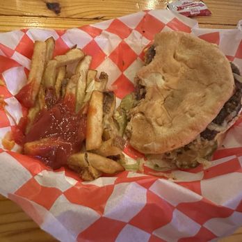 Pop's Burger Stand - Burgers Near Me - Waxahachie, Texas Pop's Burger Stand - Burgers Near Me - Waxahachie, Texas