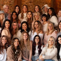 The Retreat Full Service Salon - Meet The Teem
